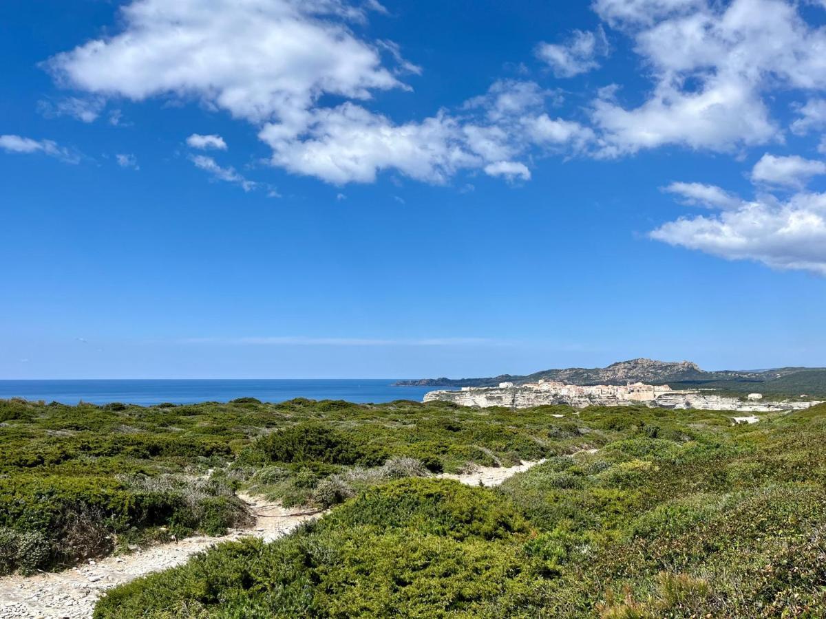 Domaine De Licetto Aparthotel Bonifacio  Bagian luar foto