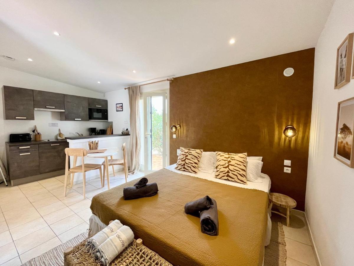 Domaine De Licetto Aparthotel Bonifacio  Ruang foto